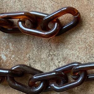 42 inches of linked chain